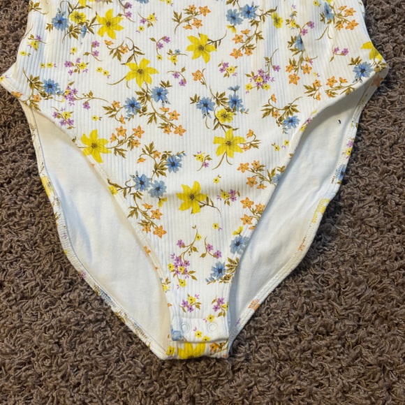 NWOT old navy floral body suit xl - Picture 7 of 9